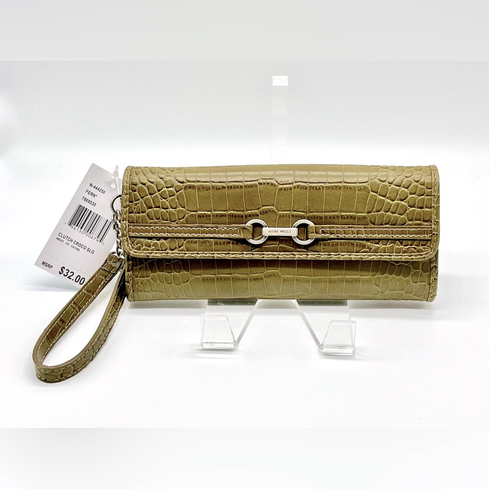 NWT Nine West Ladies’ Crocodile Clutch in Fern, Brushed Silver Accents